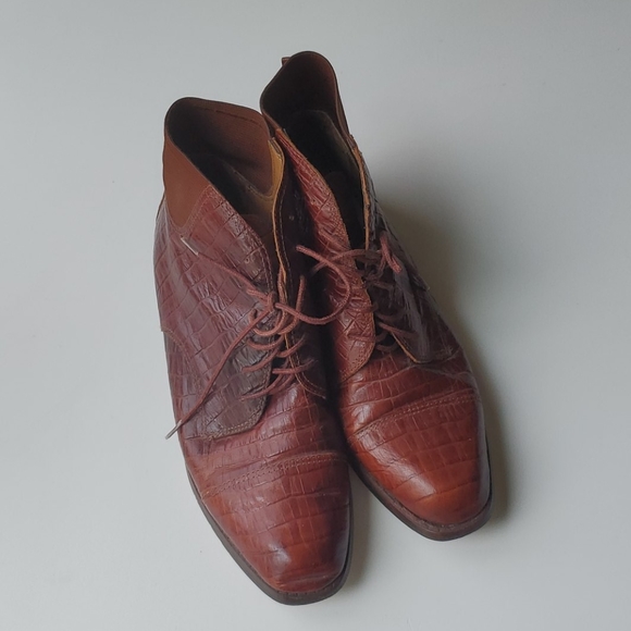 Brown Leather boots - Picture 7 of 10